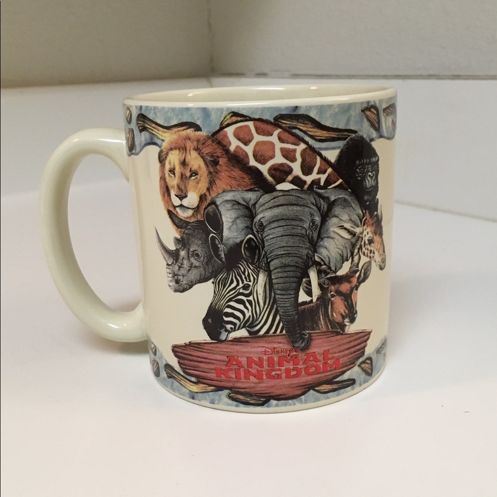 Disney Animal Kingdom 18 oz Coffee Mug Lion Rhino